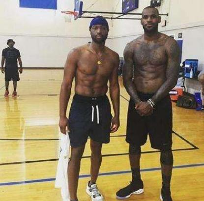 潘喜明的表 潘喜明的表