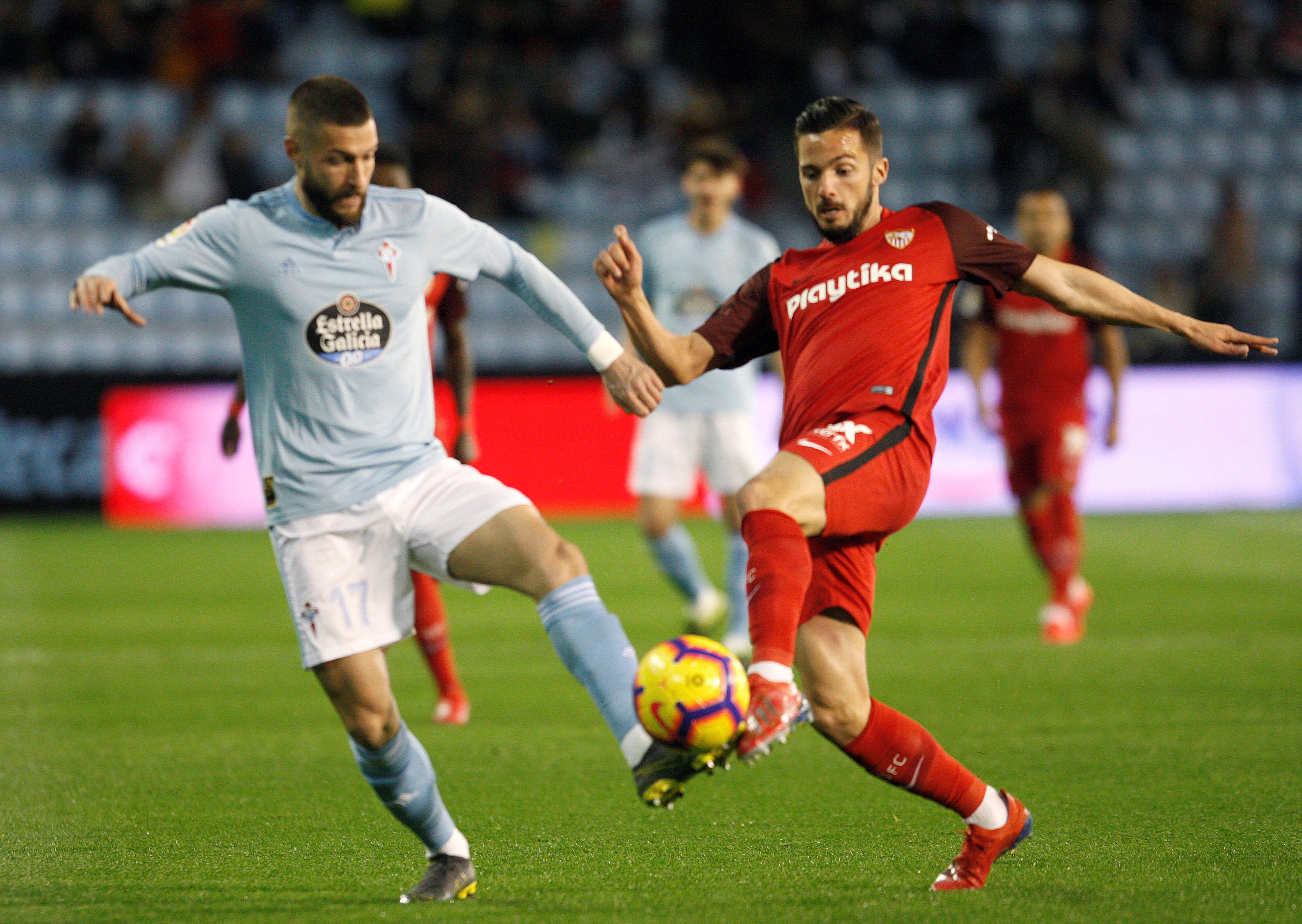 而是把动作 而是把动作